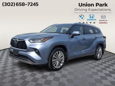 2023 Toyota Highlander Platinum