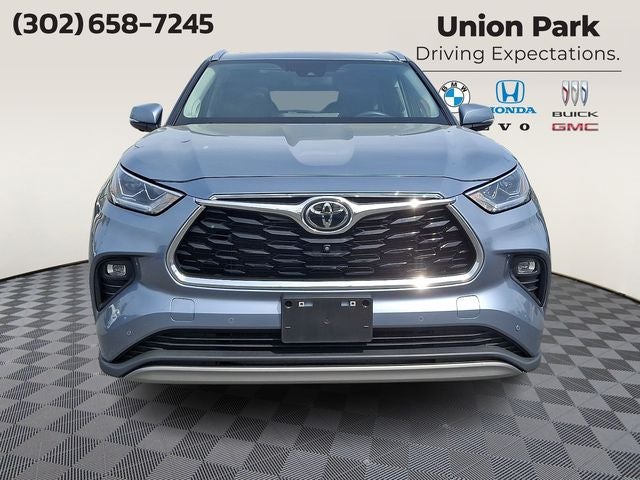 2023 Toyota Highlander Platinum