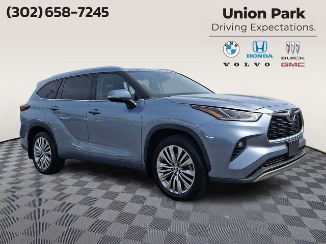 2023 Toyota Highlander Platinum