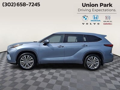 2023 Toyota Highlander Platinum