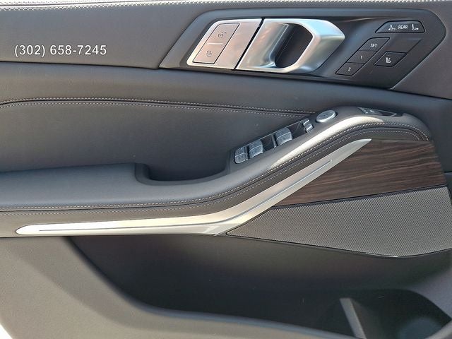 2027 BMW X7 xDrive40i