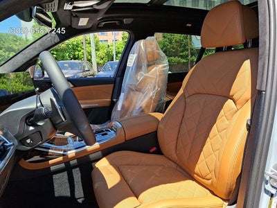 2027 BMW X7 xDrive40i