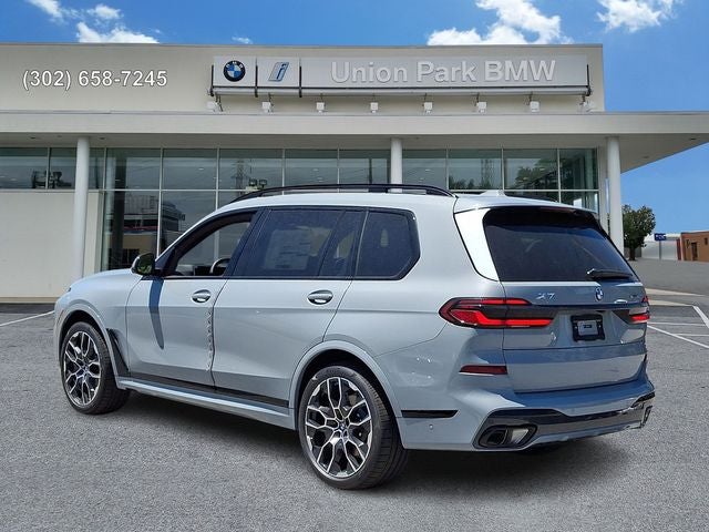 2027 BMW X7 xDrive40i