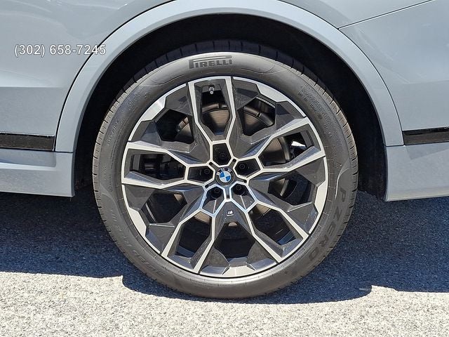 2027 BMW X7 xDrive40i