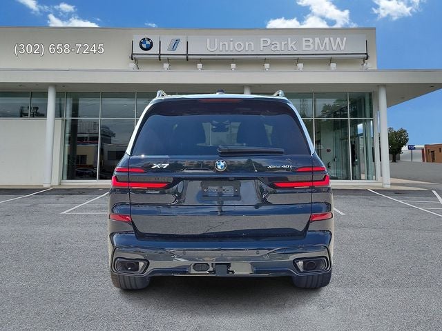 2027 BMW X7 xDrive40i