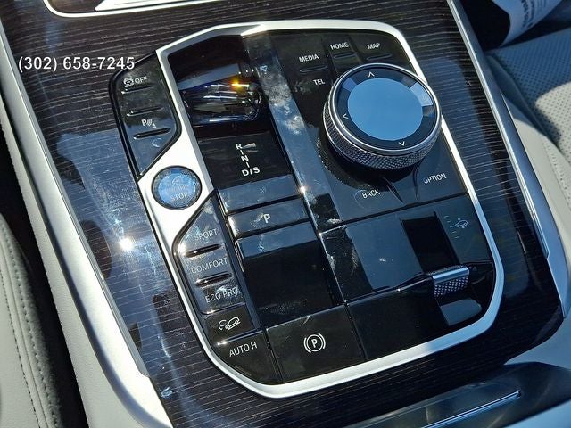 2027 BMW X7 xDrive40i