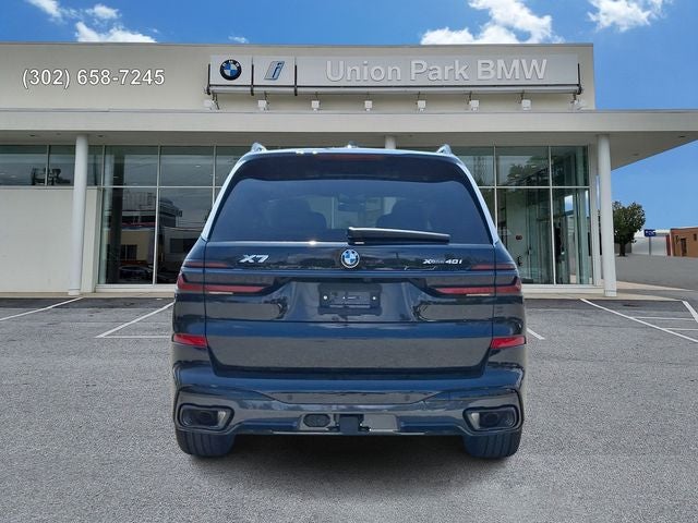 2027 BMW X7 xDrive40i