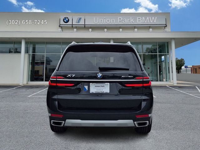 2023 BMW X7 xDrive40i