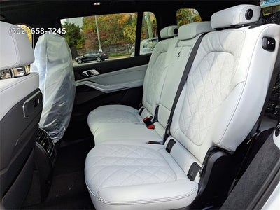 2026 BMW X7 xDrive40i