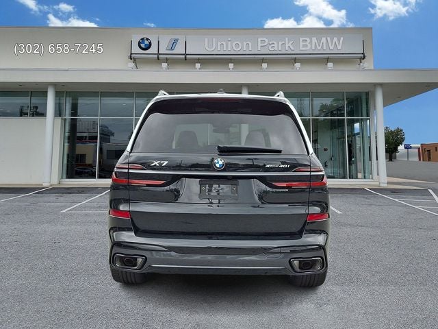 2027 BMW X7 xDrive40i