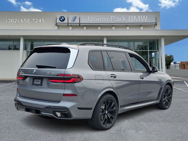 2027 BMW X7 xDrive40i