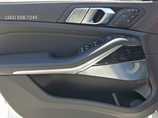 2027 BMW X7 xDrive40i