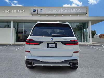 2027 BMW X7 xDrive40i