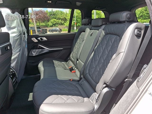 2027 BMW X7 xDrive40i