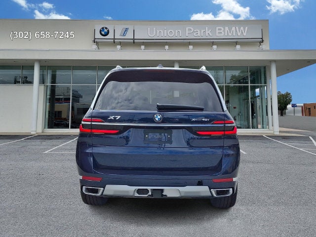 2027 BMW X7 xDrive40i