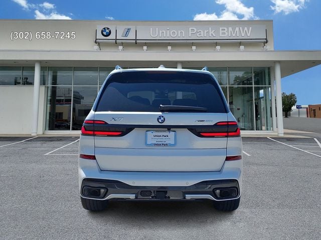 2026 BMW X7 xDrive40i