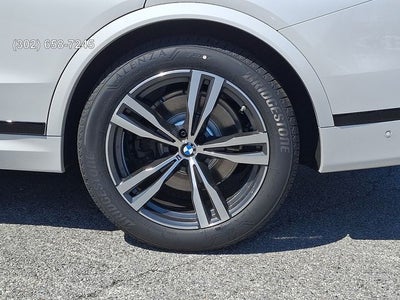 2027 BMW X7 xDrive40i