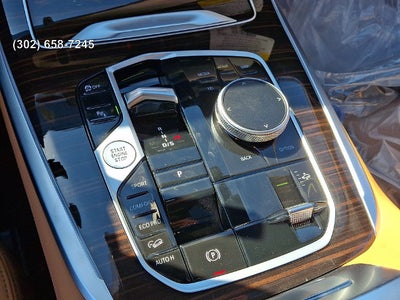 2027 BMW X7 xDrive40i