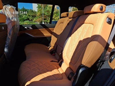 2027 BMW X7 xDrive40i