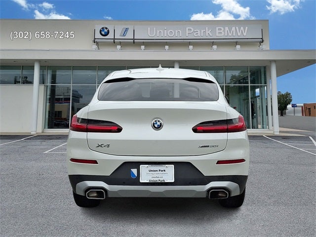 2025 BMW X4 xDrive30i