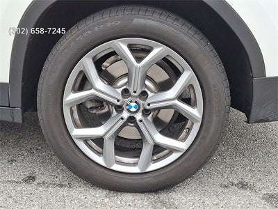 2025 BMW X4 xDrive30i