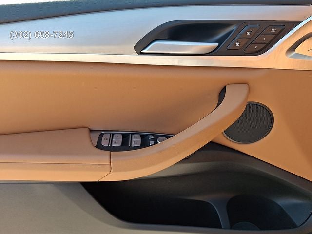 2025 BMW X4 xDrive30i