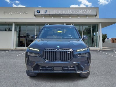 2024 BMW X7 M60i