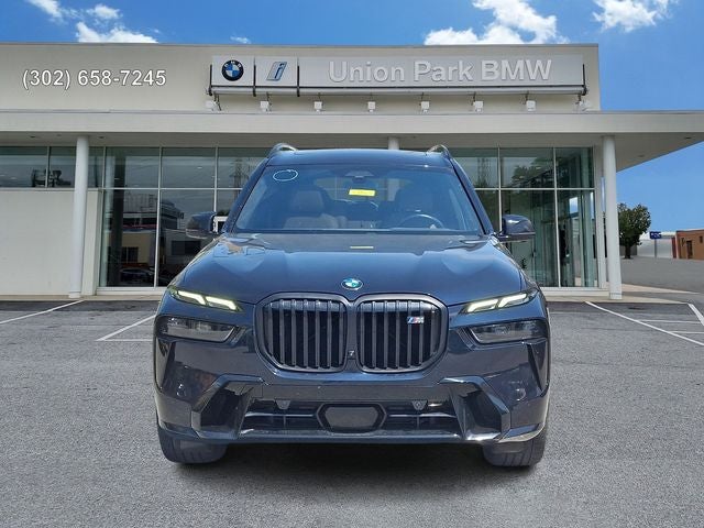 2024 BMW X7 M60i