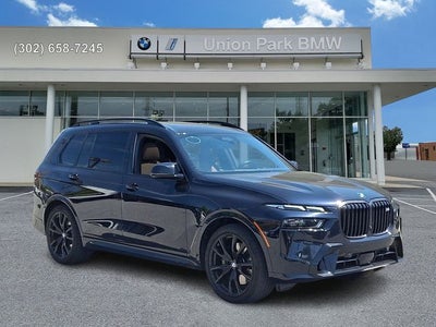 2024 BMW X7 M60i
