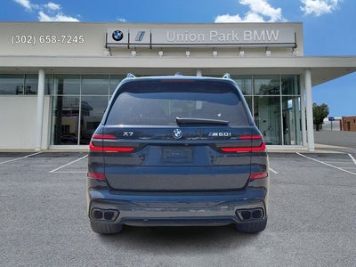 2024 BMW X7 M60i