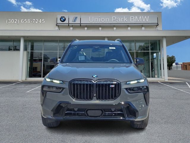 2026 BMW X7 M60i