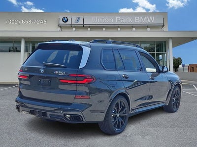 2026 BMW X7 M60i