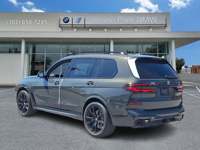 2026 BMW X7 M60i
