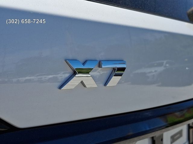 2027 BMW X7 M60i