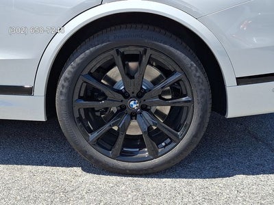 2027 BMW X7 M60i