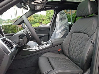2026 BMW X5 M60i