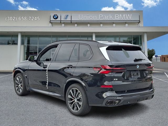 2026 BMW X5 M60i