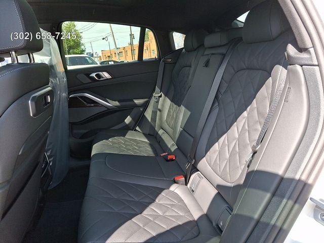2027 BMW X6 xDrive40i