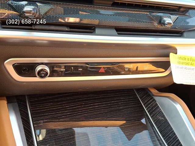 2025 BMW X6 xDrive40i