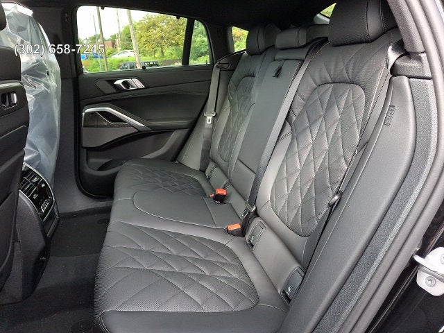 2027 BMW X6 M60i