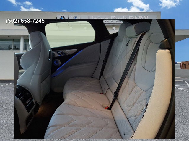 2027 BMW XM Label