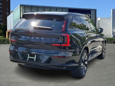 2026 Volvo EX90 Twin Motor Ultra 7-Seater