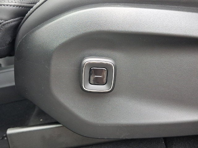 2026 Volvo EX90 Twin Motor Ultra 7-Seater