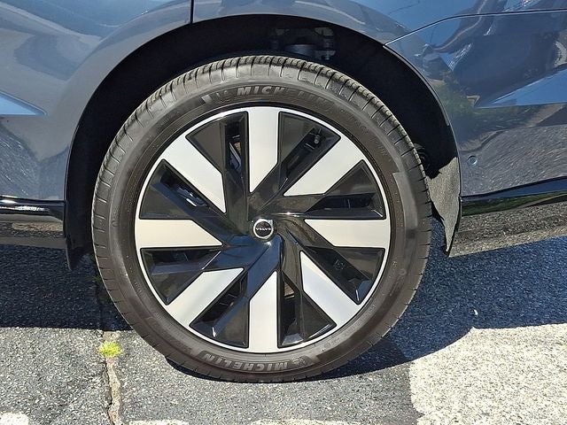 2026 Volvo EX90 Single Motor Plus