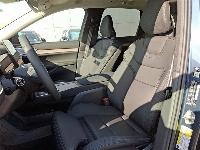 2025 Volvo EX90 Twin Motor Performance Ultra 7-Seater