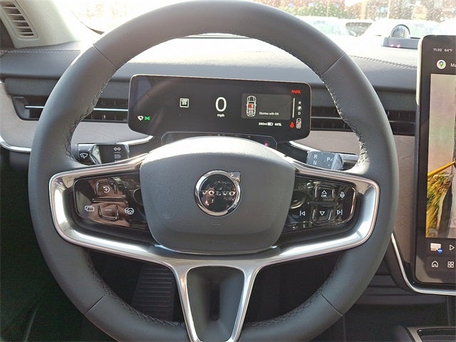 2025 Volvo EX90 Twin Motor Performance Ultra 7-Seater