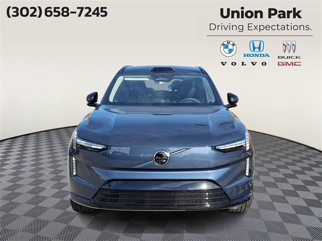 2025 Volvo EX90 Twin Motor Performance Ultra 7-Seater