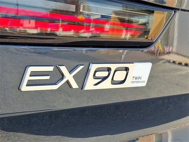 2025 Volvo EX90 Twin Motor Performance Ultra 7-Seater
