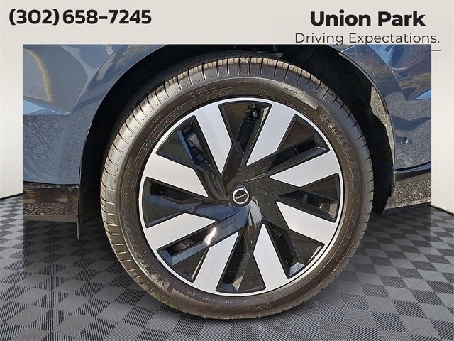 2025 Volvo EX90 Twin Motor Performance Ultra 7-Seater