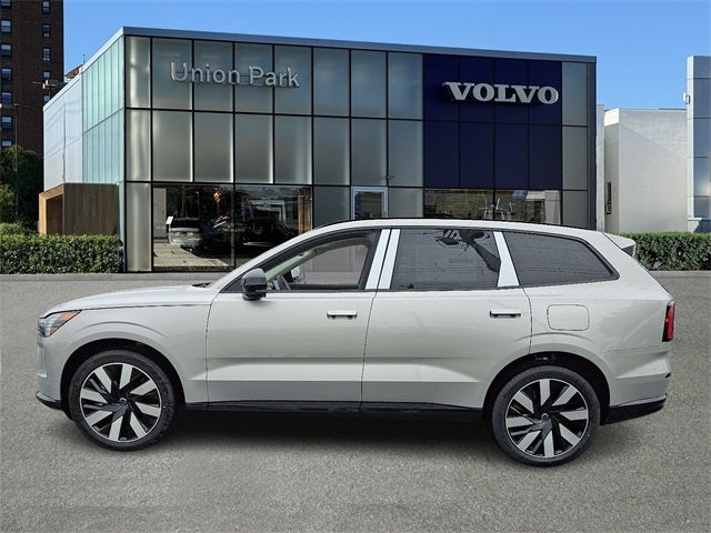 2025 Volvo EX90 Twin Motor Performance Ultra 7-Seater